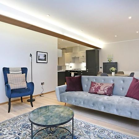 Joivy Refurbished Home On The Royal Mile Edimburgo Esterno foto