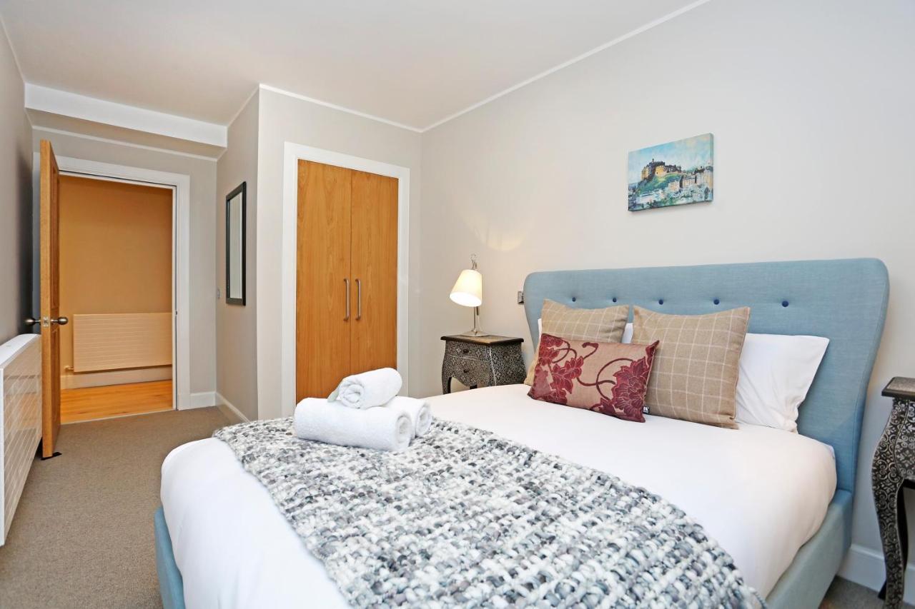 Joivy Refurbished Home On The Royal Mile Edimburgo Esterno foto