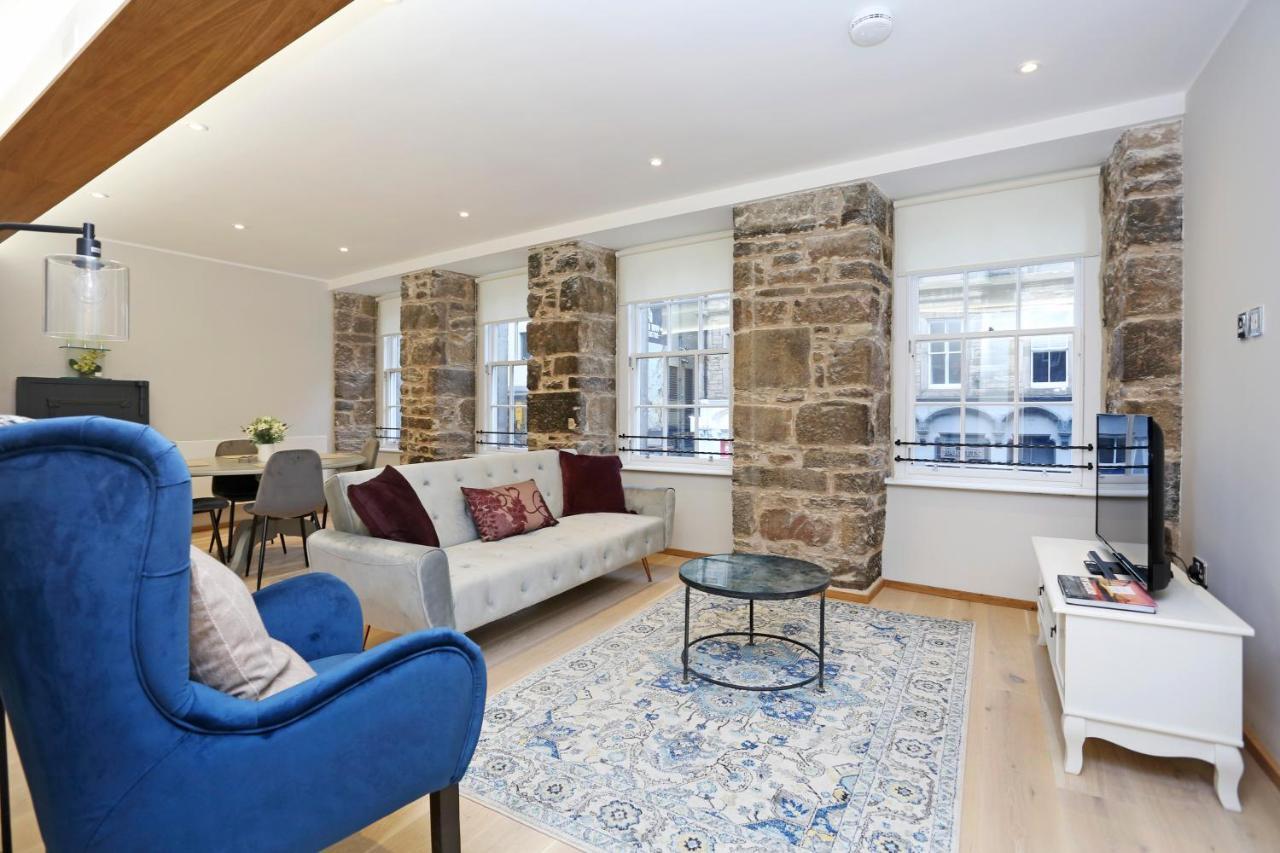 Joivy Refurbished Home On The Royal Mile Edimburgo Esterno foto