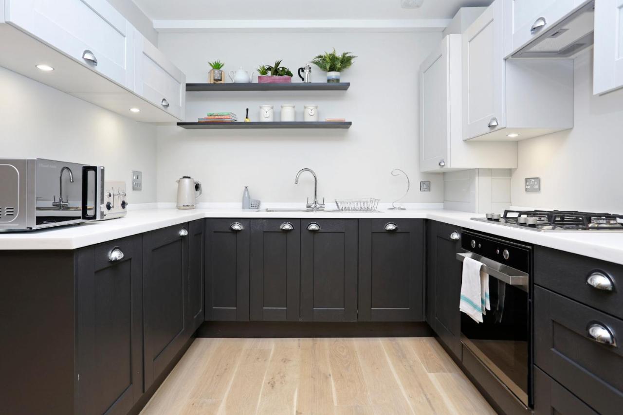 Joivy Refurbished Home On The Royal Mile Edimburgo Esterno foto