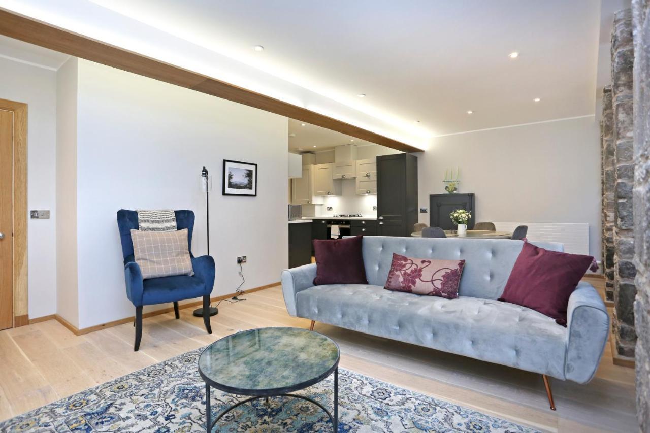Joivy Refurbished Home On The Royal Mile Edimburgo Esterno foto